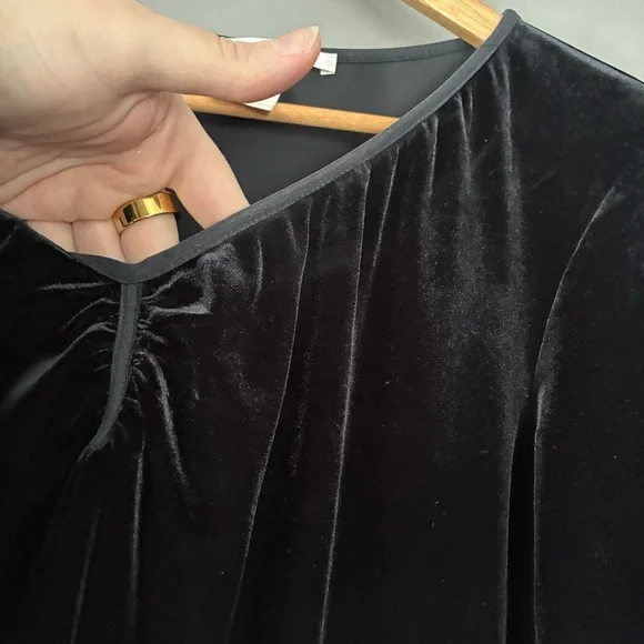 Vintage Black velvet Top 3/4 Sleeve V-neck Ruched Bust Y2K 90’s Size XL L - Picture 7 of 9